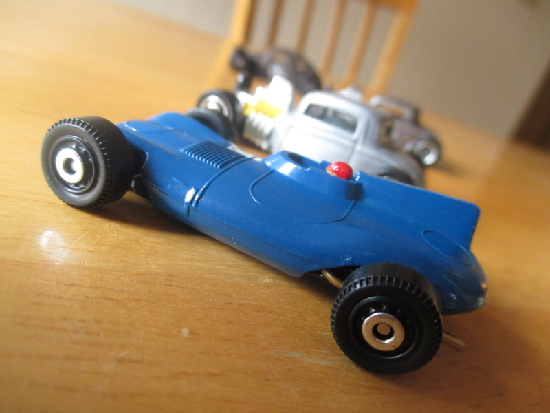 Illustration for article titled Bluefin: Custom Salt Flat Jag D-type